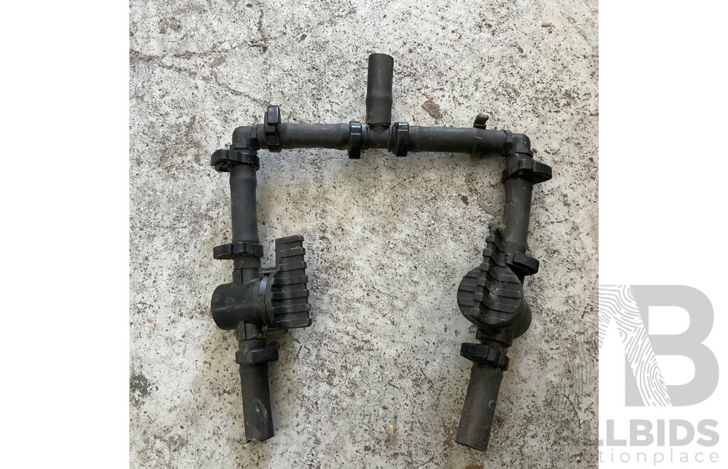 Garden Irrigation Kit X2 with Assorted Pipe Fittings and Garden Accessories