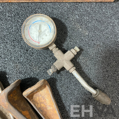 Vintage 4 1/2'' Bench Vise and Compression Tester