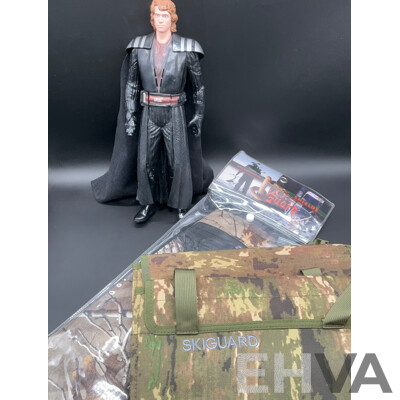 STAR WARS Action Figure (Hasbro SA) and Assorted SKIGUARD Camouflage Snake Gaiters - Lot of 4