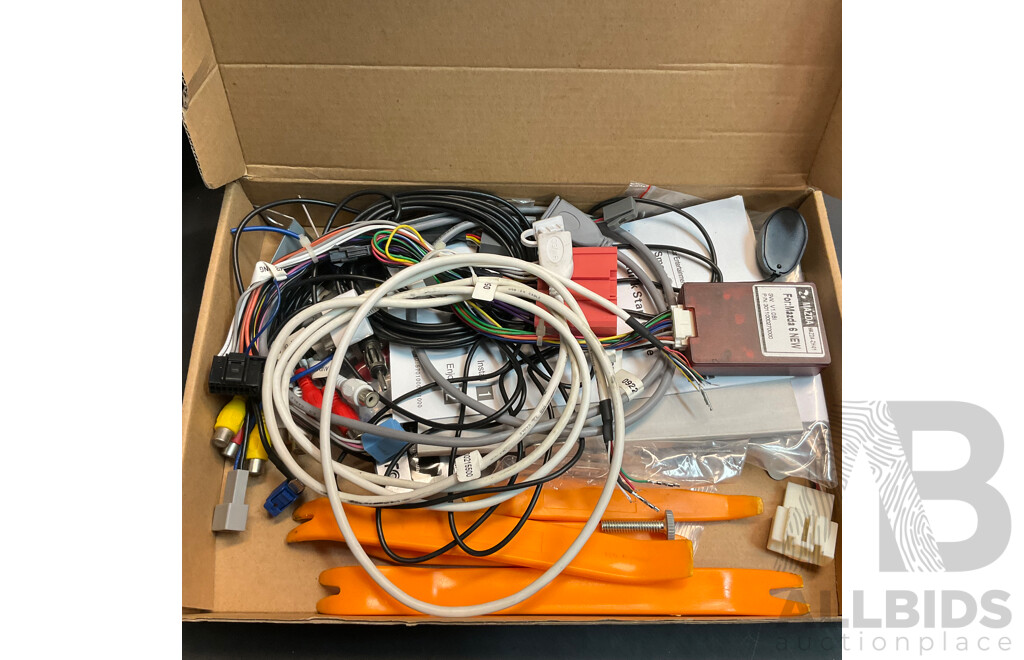 Digital (800x480) TFT LCD Monitor ,Video Projector, 4 In1 Photo Scanner