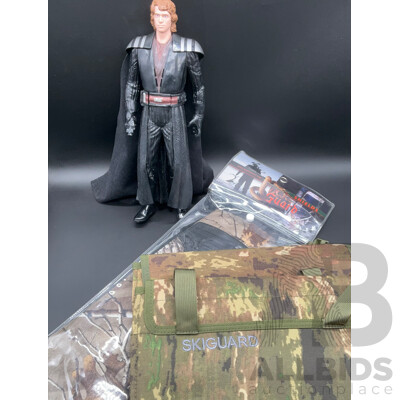 STAR WARS Action Figure (Hasbro SA) and Assorted SKIGUARD Camouflage Snake Gaiters - Lot of 4