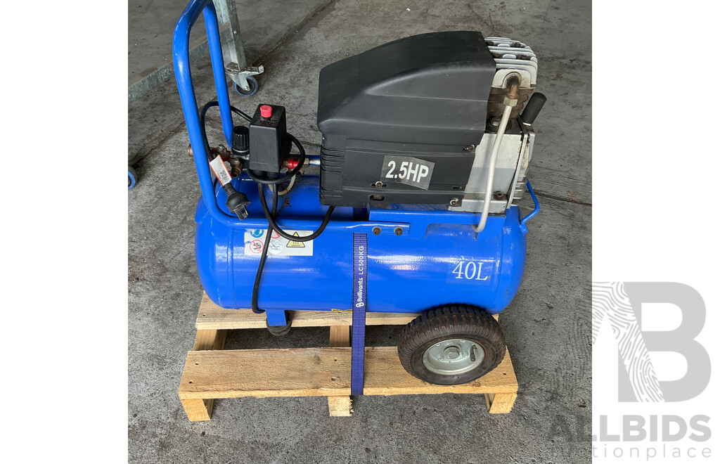 Trade Air 40 L Air Compressor