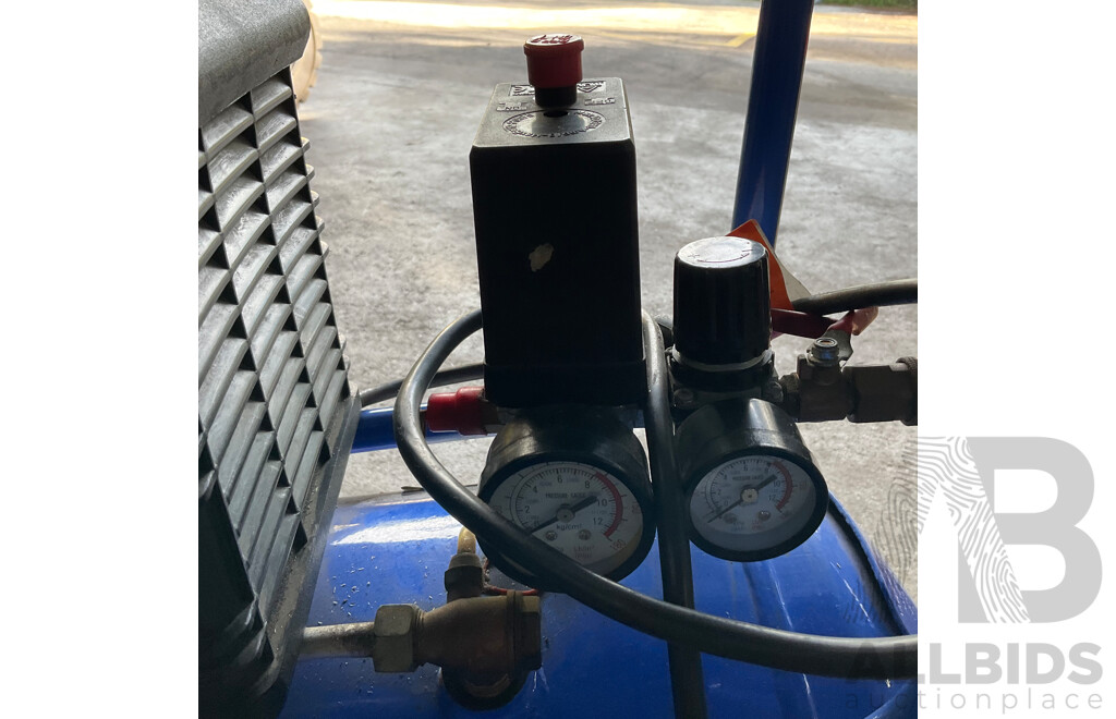 Trade Air 40 L Air Compressor