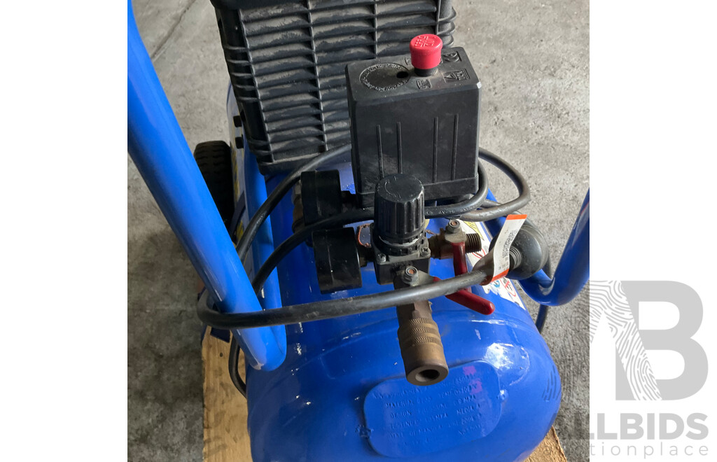 Trade Air 40 L Air Compressor