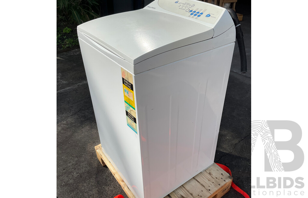 Fisher & Paykel 5.5kg Top Load  Washing Machine MW512