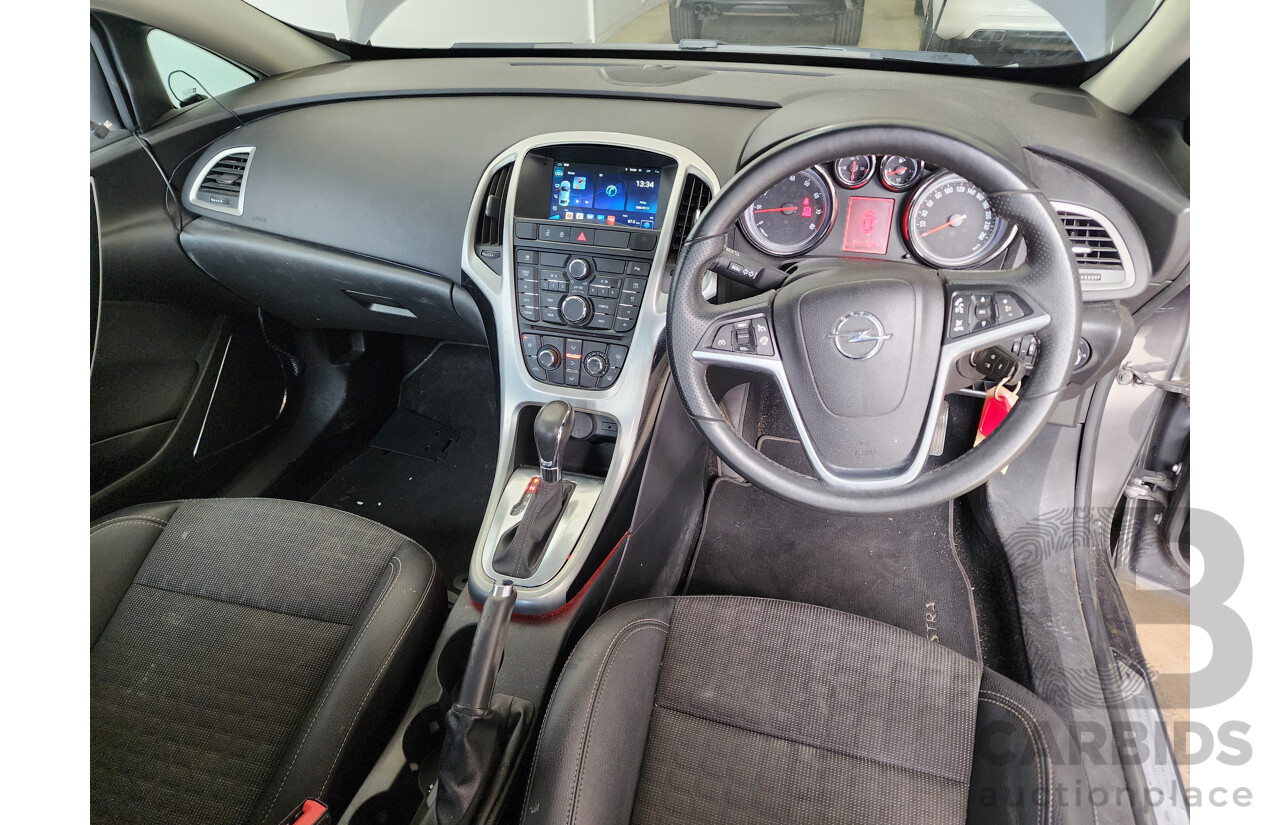 8/2012 Opel Astra GTC 1.4 PJ 3d Coupe Grey 1.4L