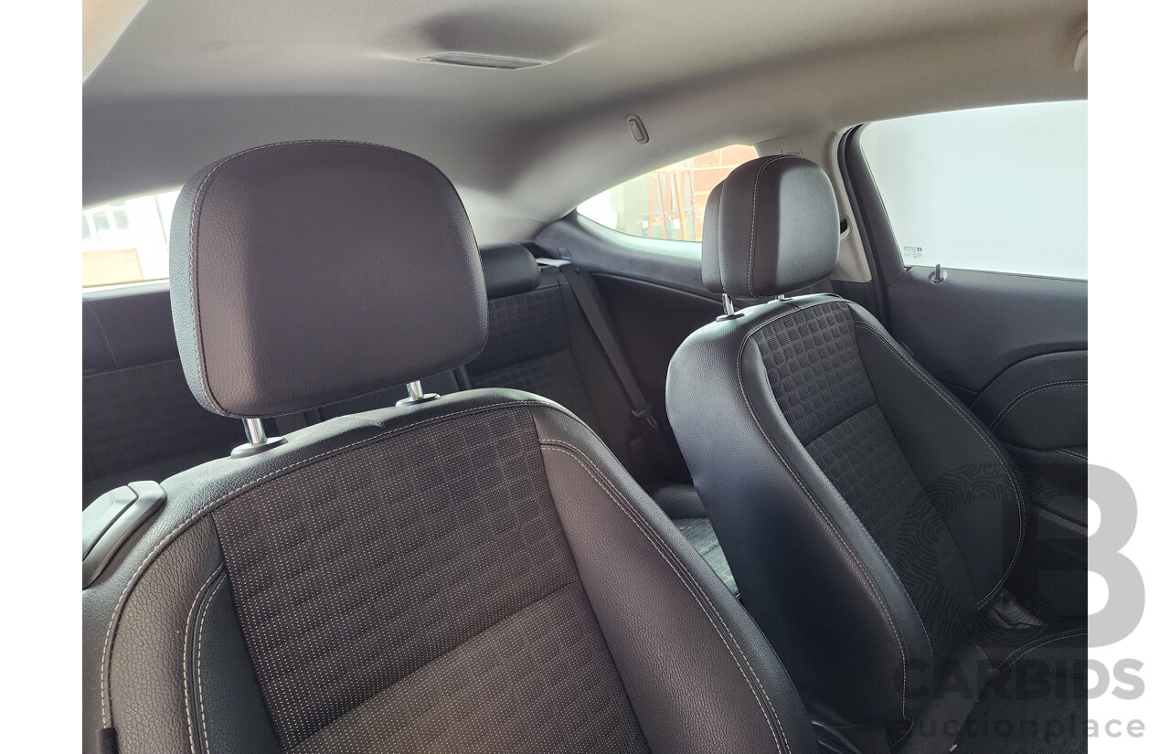 8/2012 Opel Astra GTC 1.4 PJ 3d Coupe Grey 1.4L