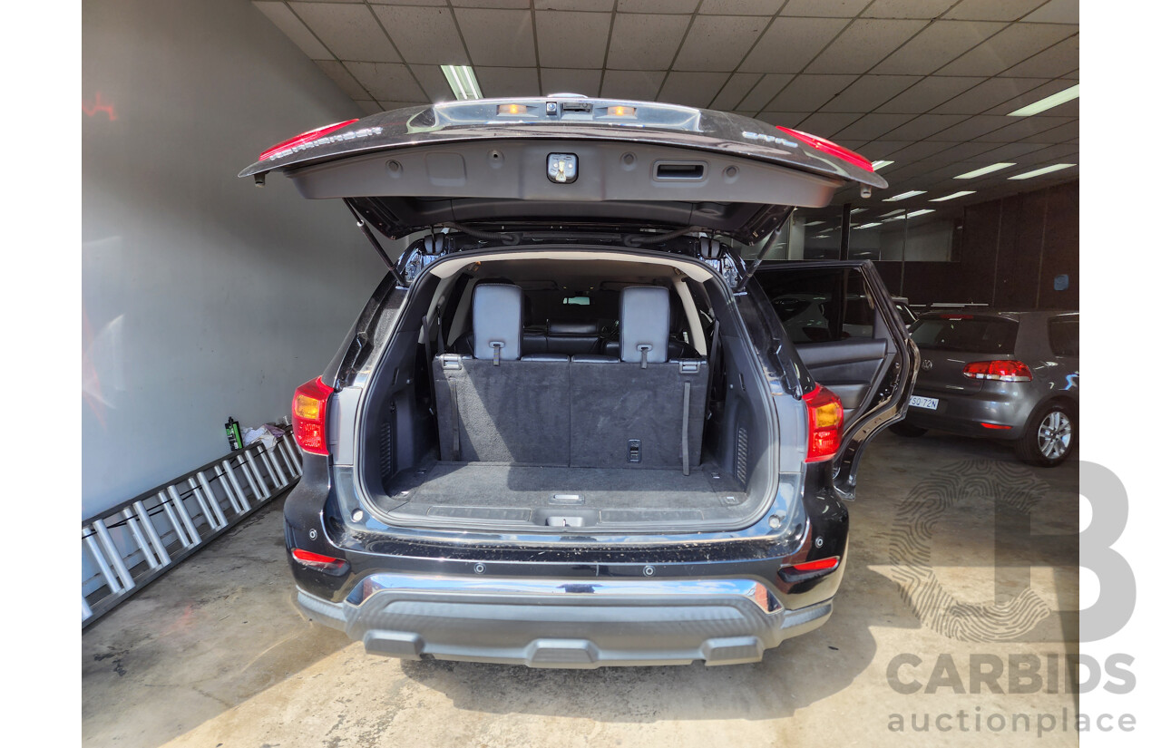 7/2018 Nissan Pathfinder ST-L N-Trek (4x4) R52 MY15 series 4d Wagon Black 3.5L