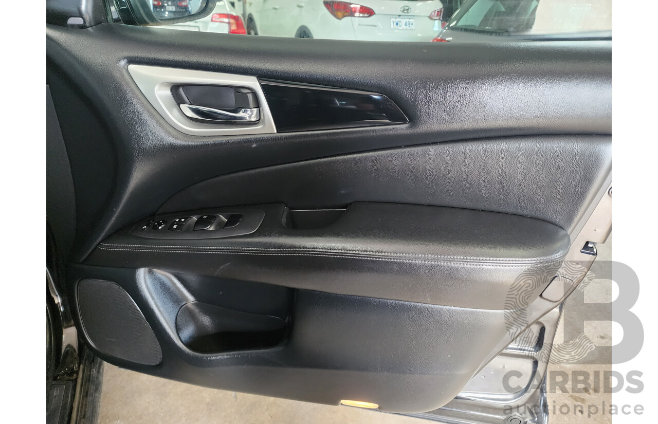 7/2018 Nissan Pathfinder ST-L N-Trek (4x4) R52 MY15 series 4d Wagon Black 3.5L