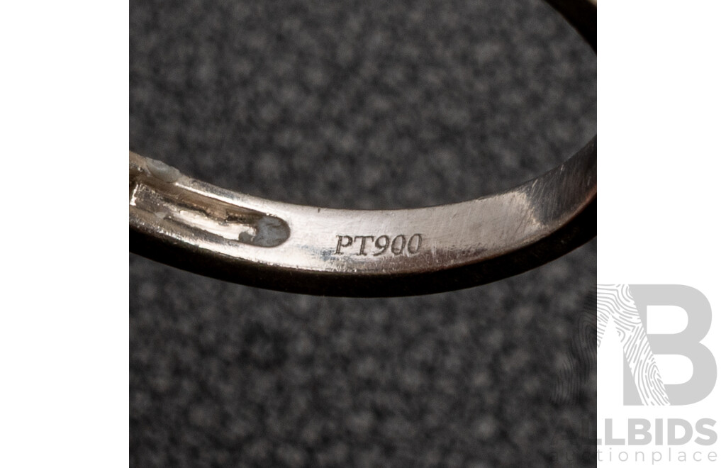 Platinum 900 Diamond Engagement and Diamond Wedder Set - by Solitaire