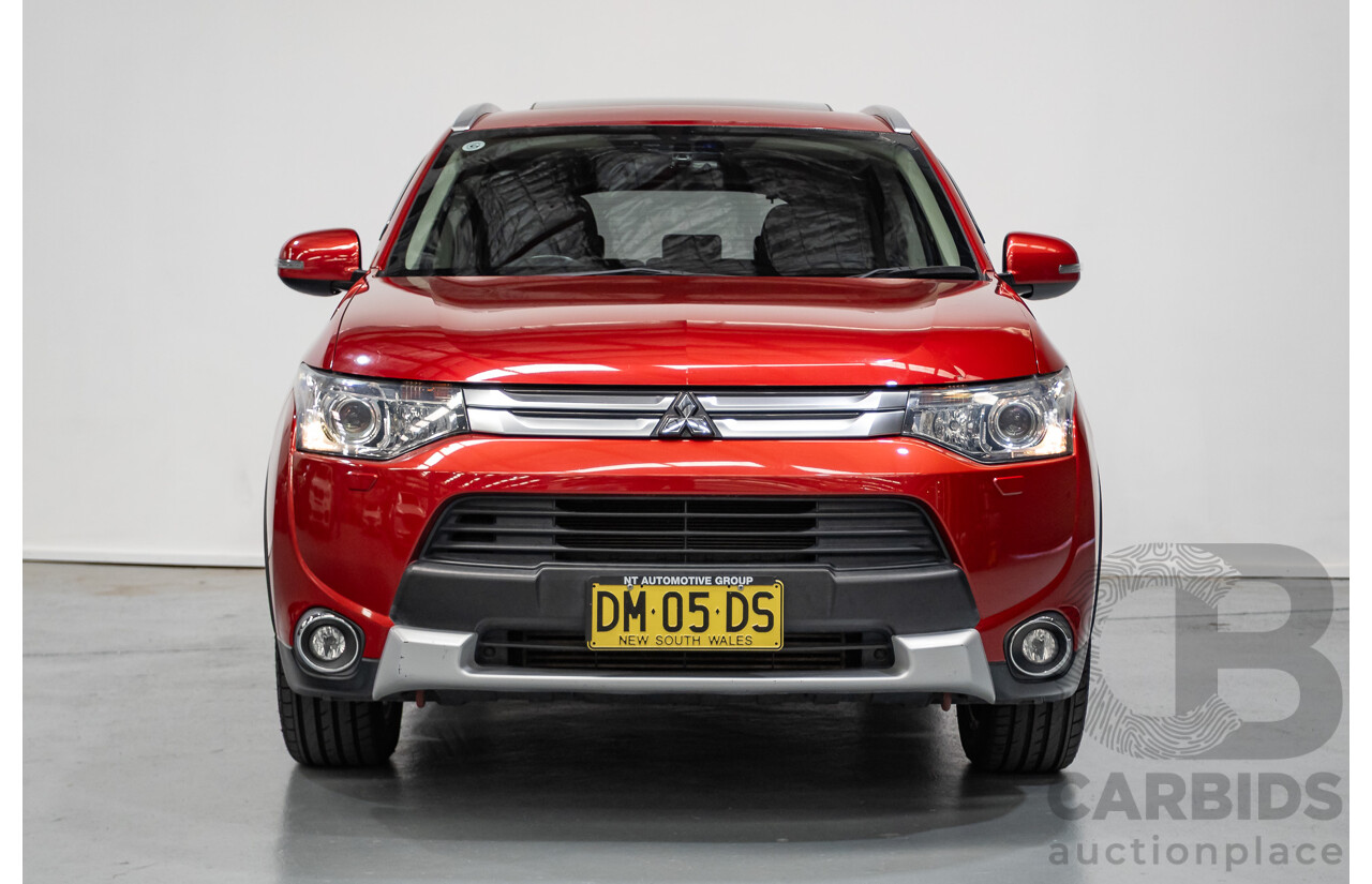 11/2014 Mitsubishi Outlander Aspire (AWD) ZJ MY14.5 4D Wagon Rally Red Metallic Turbo Diesel 2.3L