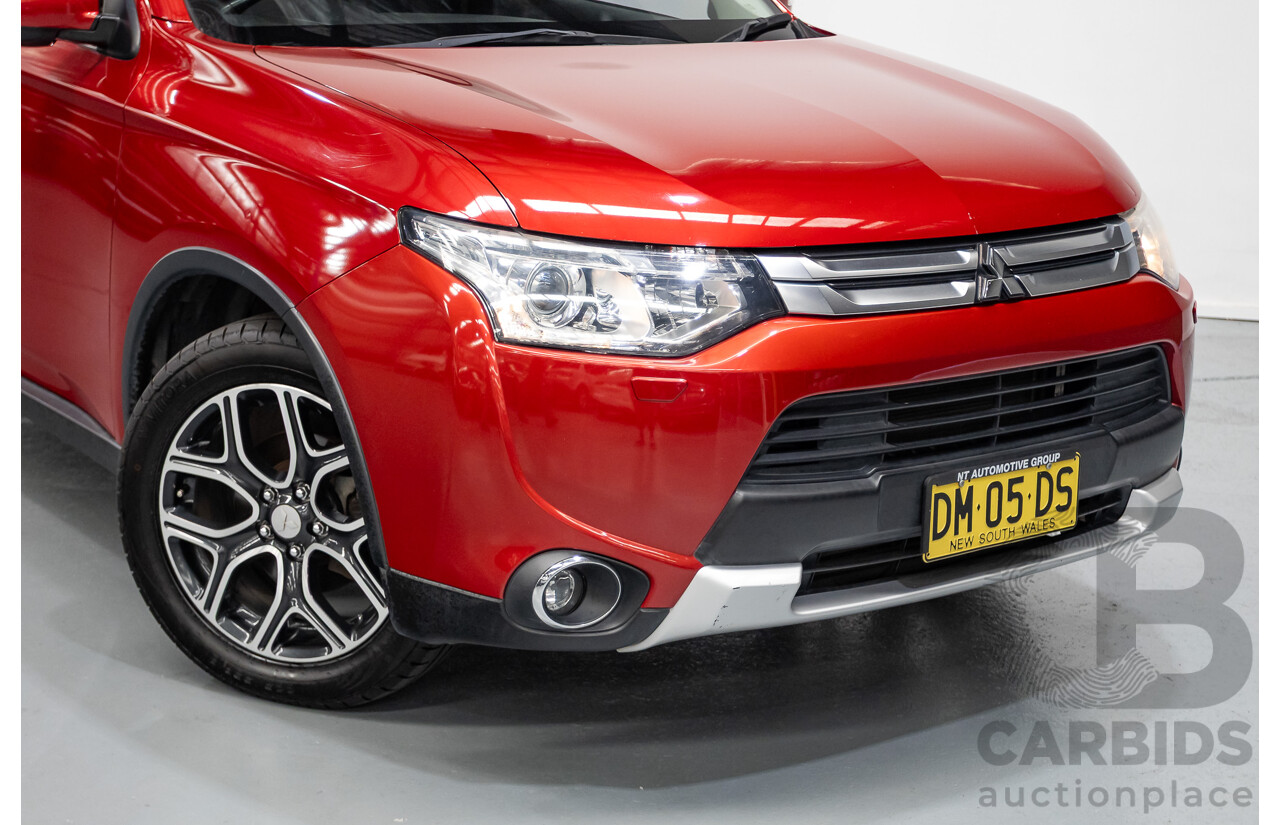 11/2014 Mitsubishi Outlander Aspire (AWD) ZJ MY14.5 4D Wagon Rally Red Metallic Turbo Diesel 2.3L