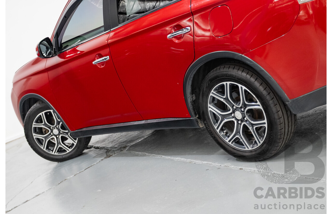 11/2014 Mitsubishi Outlander Aspire (AWD) ZJ MY14.5 4D Wagon Rally Red Metallic Turbo Diesel 2.3L