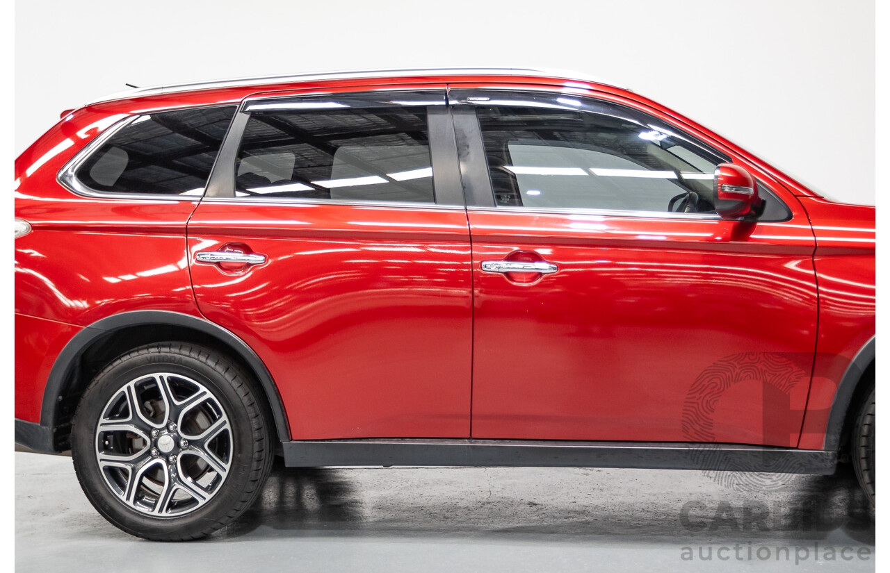 11/2014 Mitsubishi Outlander Aspire (AWD) ZJ MY14.5 4D Wagon Rally Red Metallic Turbo Diesel 2.3L
