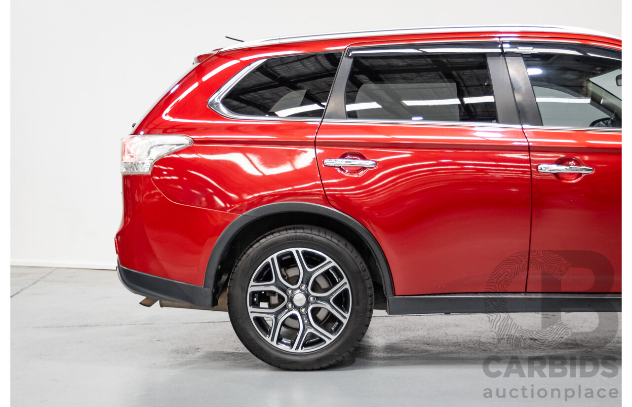 11/2014 Mitsubishi Outlander Aspire (AWD) ZJ MY14.5 4D Wagon Rally Red Metallic Turbo Diesel 2.3L