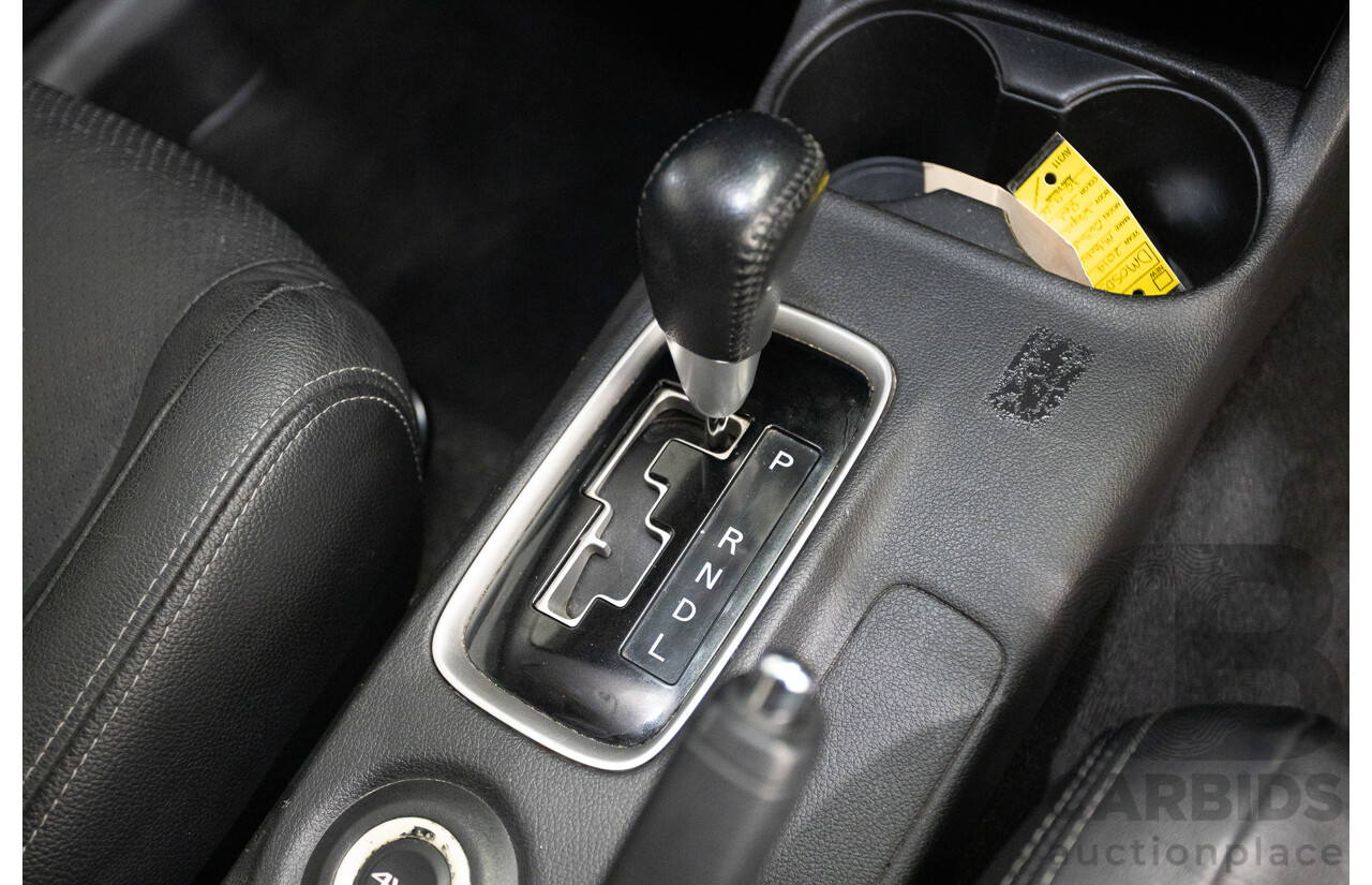 11/2014 Mitsubishi Outlander Aspire (AWD) ZJ MY14.5 4D Wagon Rally Red Metallic Turbo Diesel 2.3L