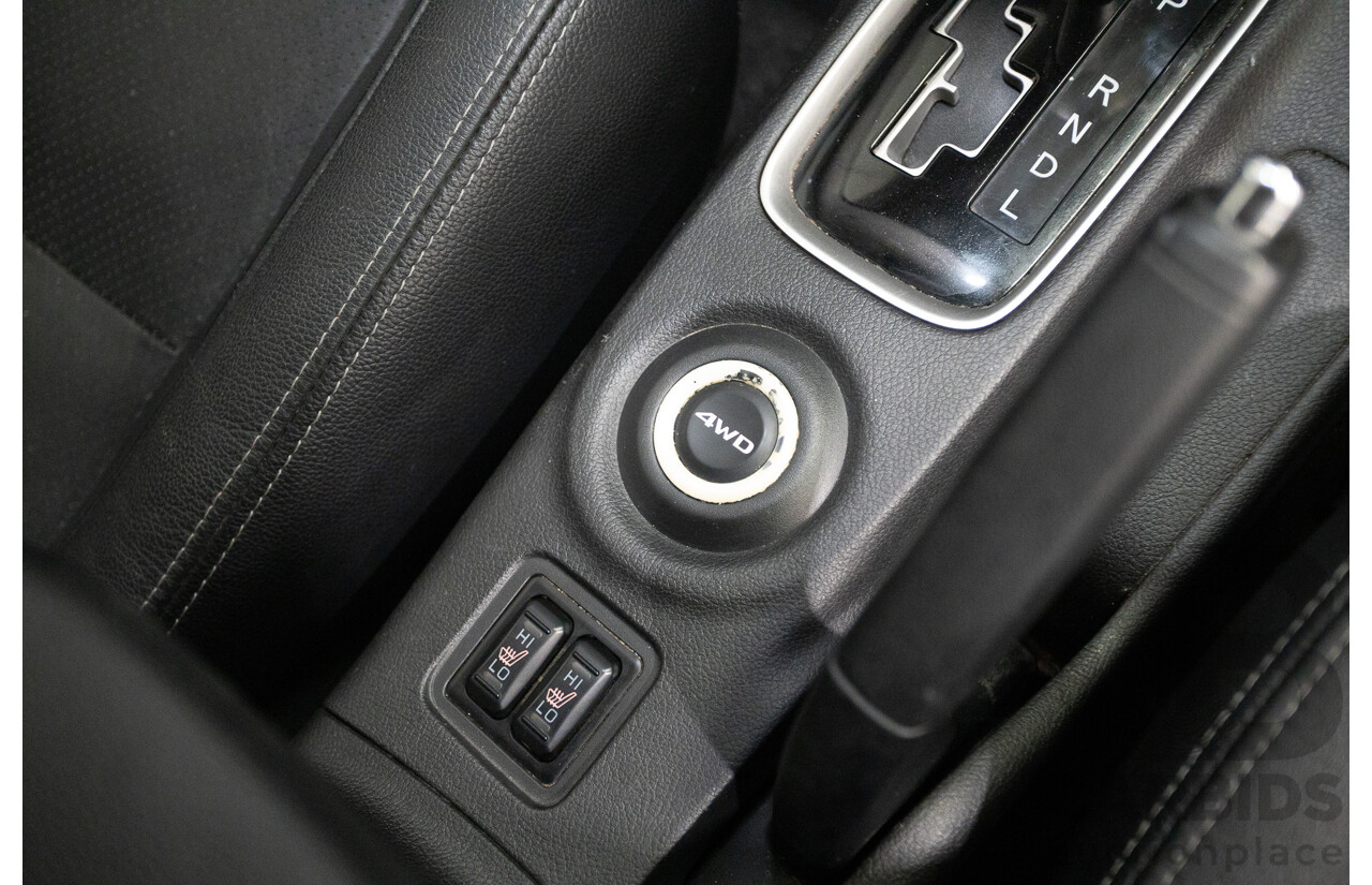 11/2014 Mitsubishi Outlander Aspire (AWD) ZJ MY14.5 4D Wagon Rally Red Metallic Turbo Diesel 2.3L