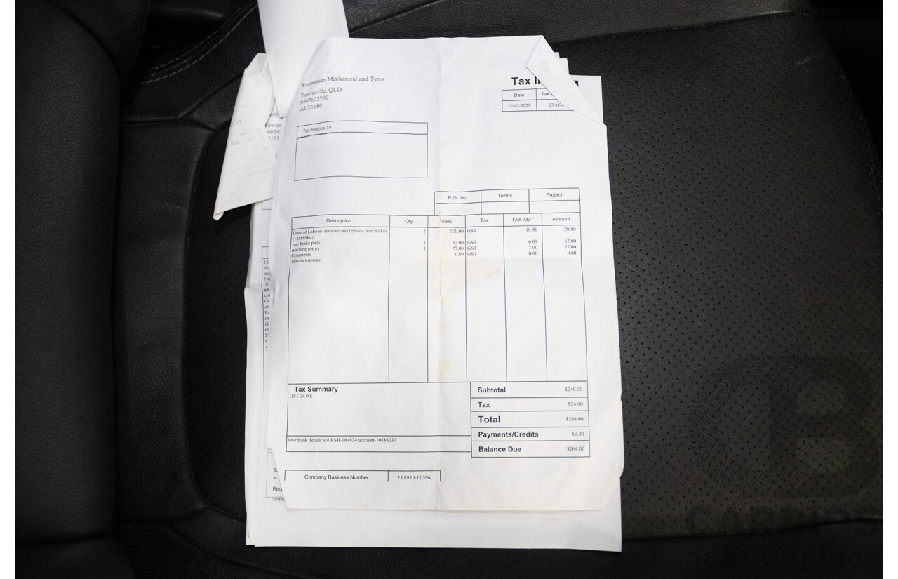 11/2014 Mitsubishi Outlander Aspire (AWD) ZJ MY14.5 4D Wagon Rally Red Metallic Turbo Diesel 2.3L