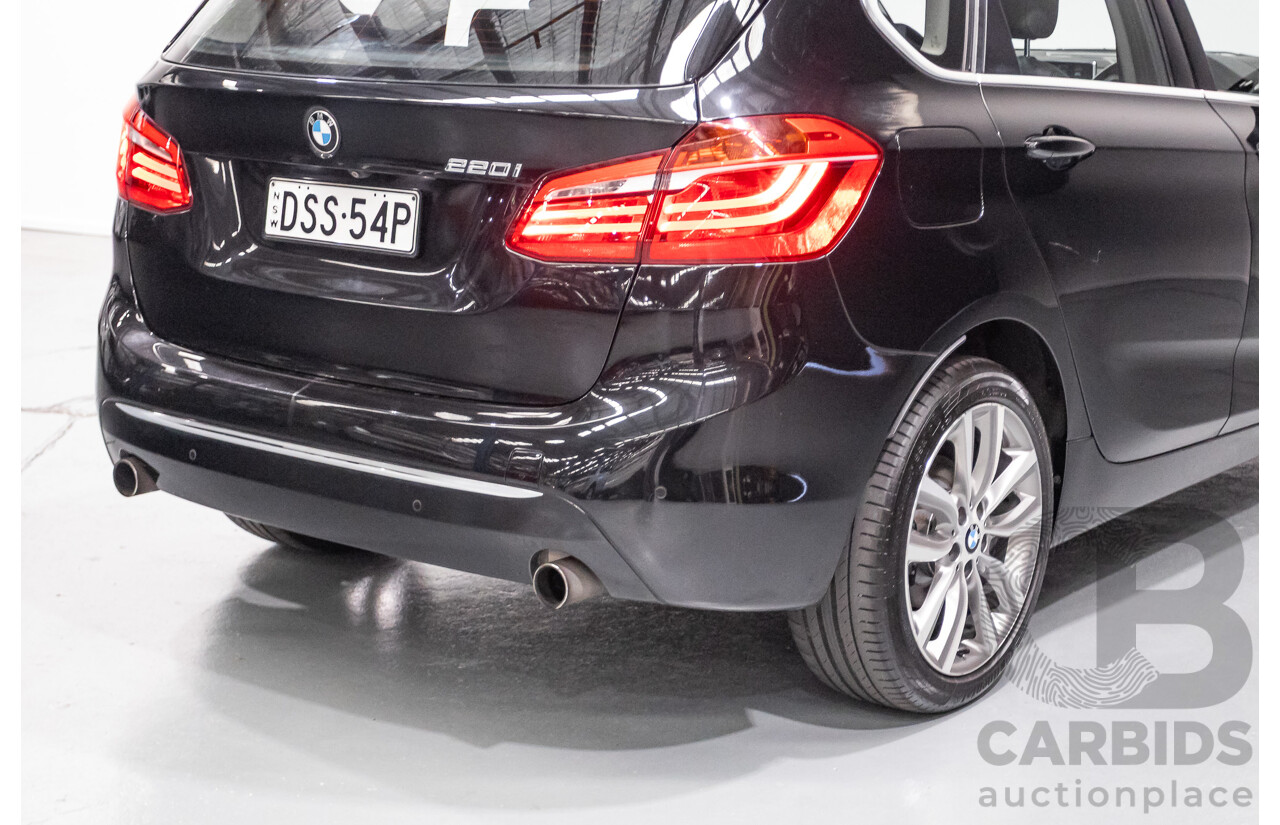 07/2017 BMW 220i Active Tourer Luxury Line F45 MY18 4D Wagon Black Sapphire Metallic Turbo 2.0L