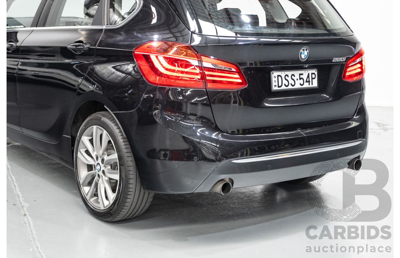 07/2017 BMW 220i Active Tourer Luxury Line F45 MY18 4D Wagon Black Sapphire Metallic Turbo 2.0L