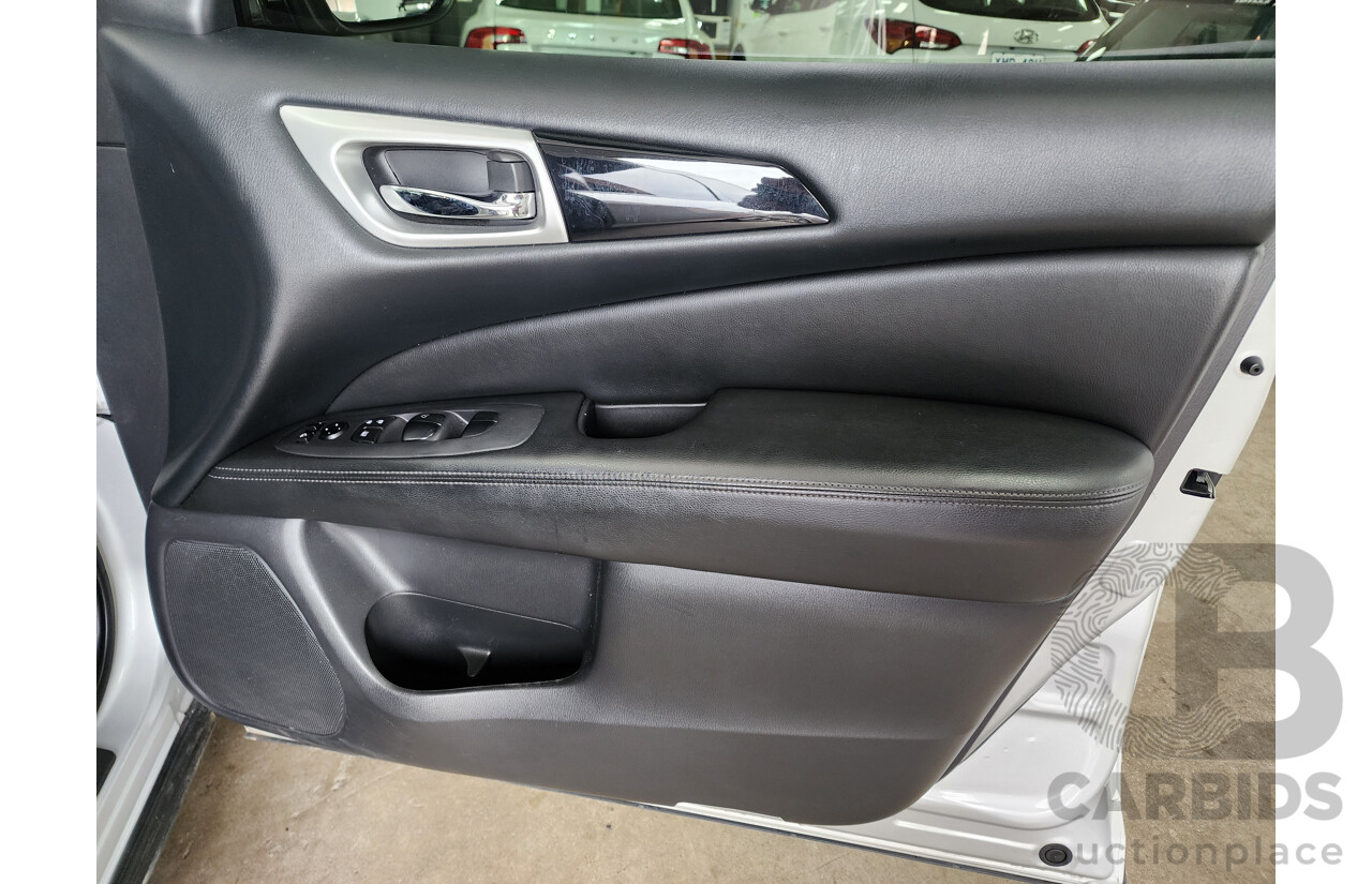 2/2018 Nissan Pathfinder ST (4x2) R52 MY17 series 4d Wagon Silver 3.5L