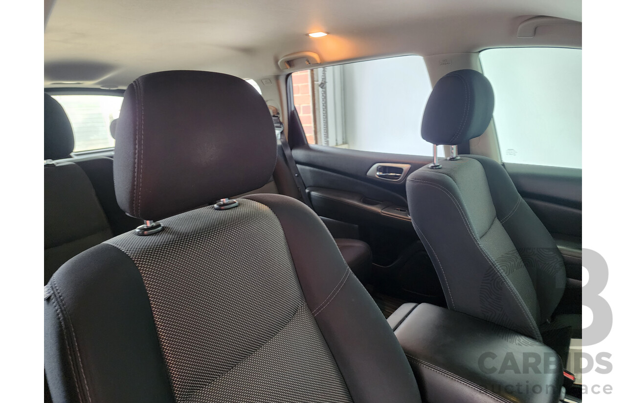 2/2018 Nissan Pathfinder ST (4x2) R52 MY17 series 4d Wagon Silver 3.5L