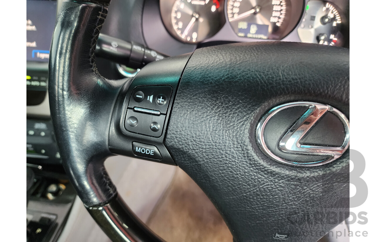 9/2006 Lexus Gs300 Sport Luxury GRS190R 4d Sedan White 3.0L