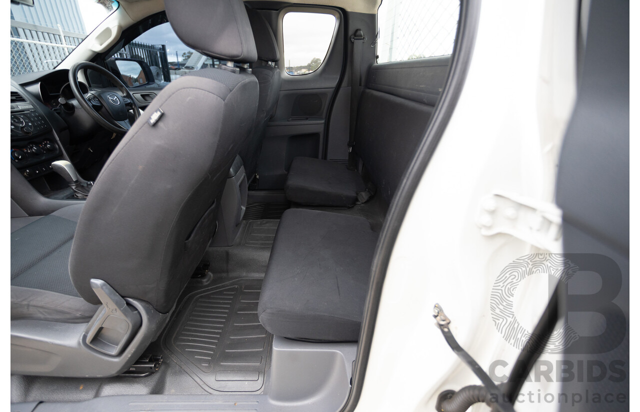 01/2017 Mazda BT-50 XT (4x4) MY16 Freestyle C/Chas White Turbo Diesel 3.2L