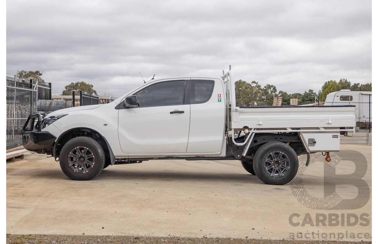 01/2017 Mazda BT-50 XT (4x4) MY16 Freestyle C/Chas White Turbo Diesel 3.2L