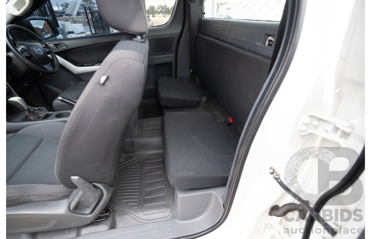 01/2017 Mazda BT-50 XT (4x4) MY16 Freestyle C/Chas White Turbo Diesel 3.2L