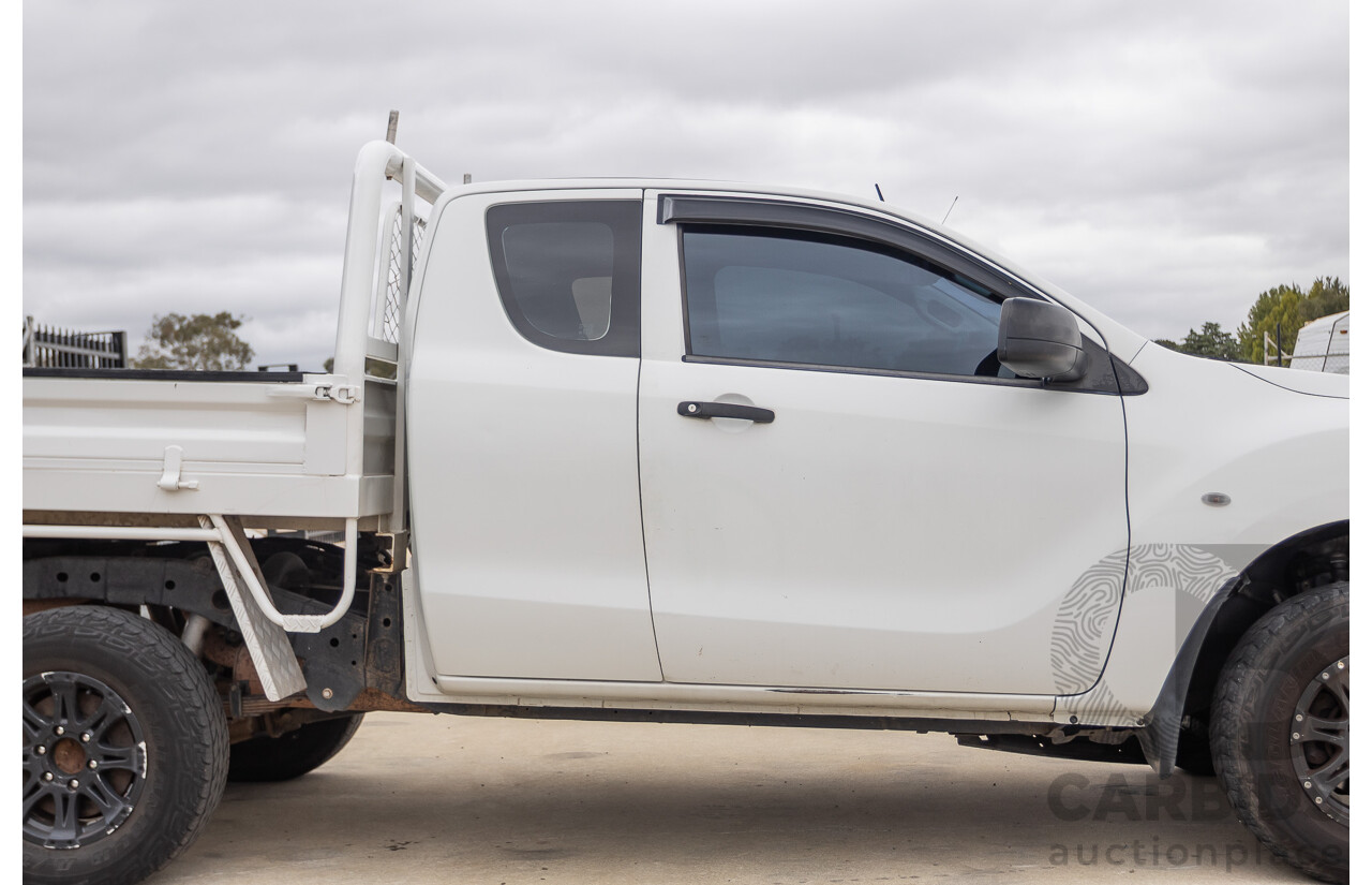 01/2017 Mazda BT-50 XT (4x4) MY16 Freestyle C/Chas White Turbo Diesel 3.2L