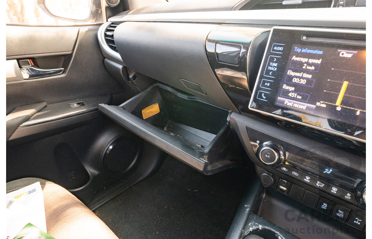 12/2017 Toyota Hilux SR5 (4x4) GUN126R Dual Cab Utility Glacier White Turbo Diesel 2.8L