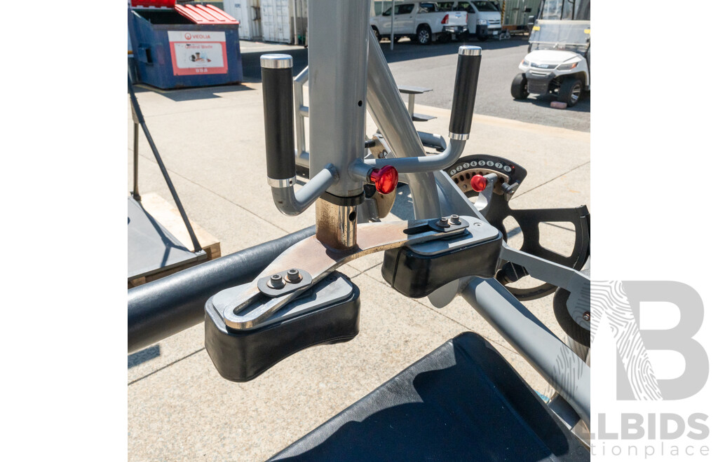 Freemotion Commercial Pin Loaded Leg Curl