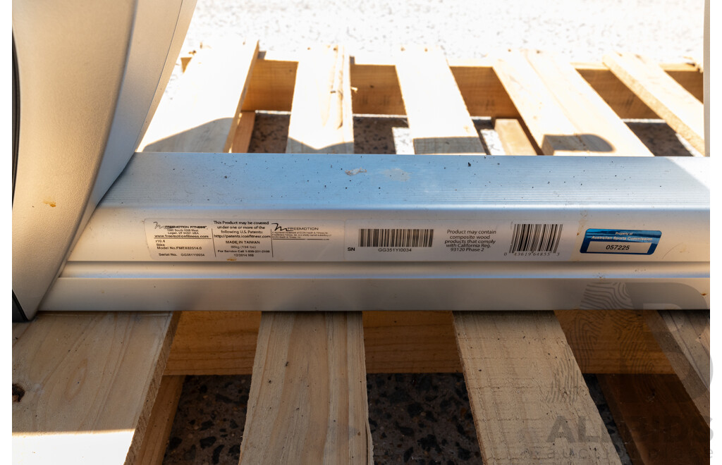 12/2014 Freemotion Commercial Recumbent Bike