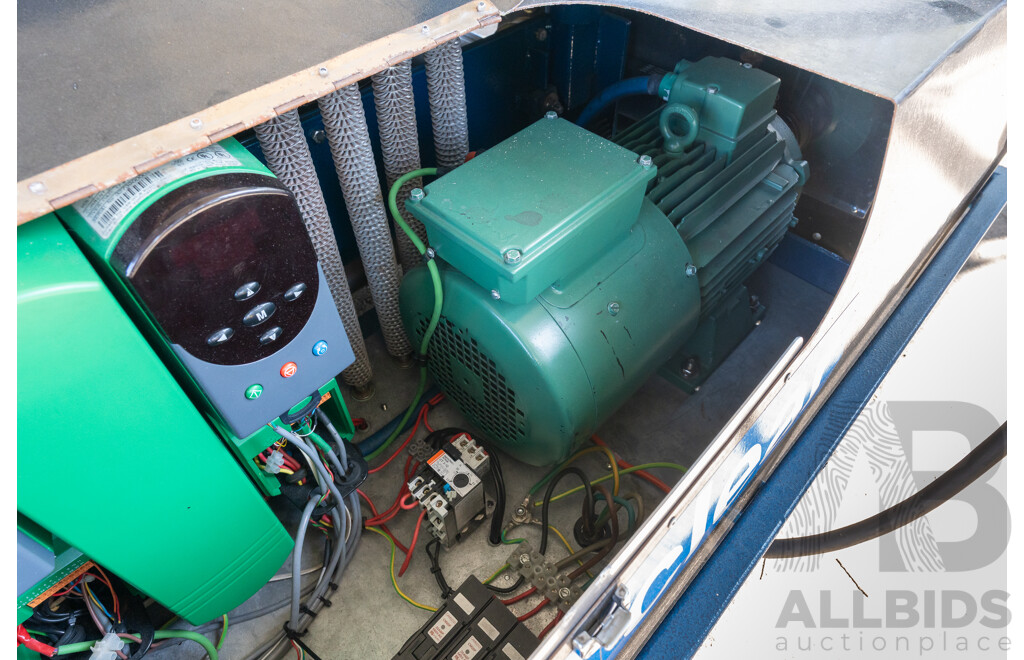 Austredex Large Heavy Duty Commerical Treadmill