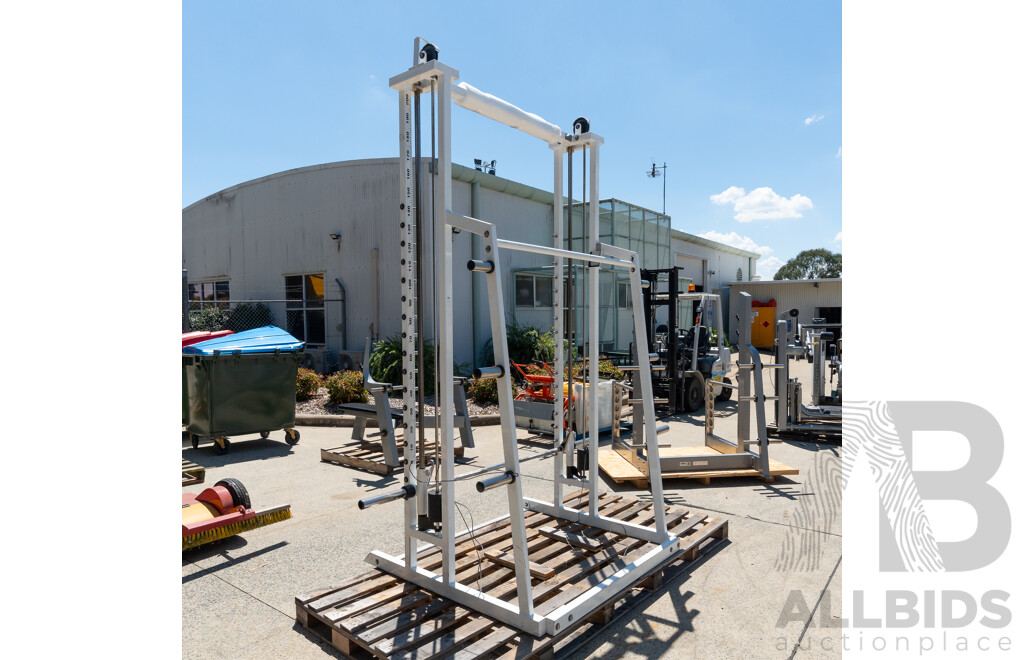 Calgym Smith Machine