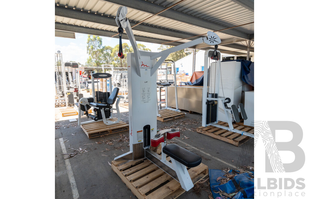 Freemotion Commerical Lat Pulldown