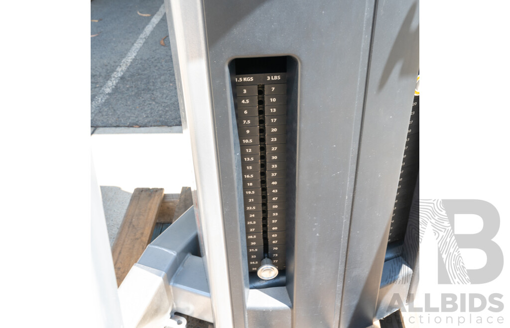 06/2016 Freemotion Commercial Dual Cable Cross