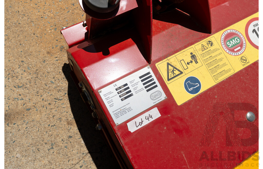 05/2013 SMG TurfCare TCA2000 Artificial Turf Cleaner