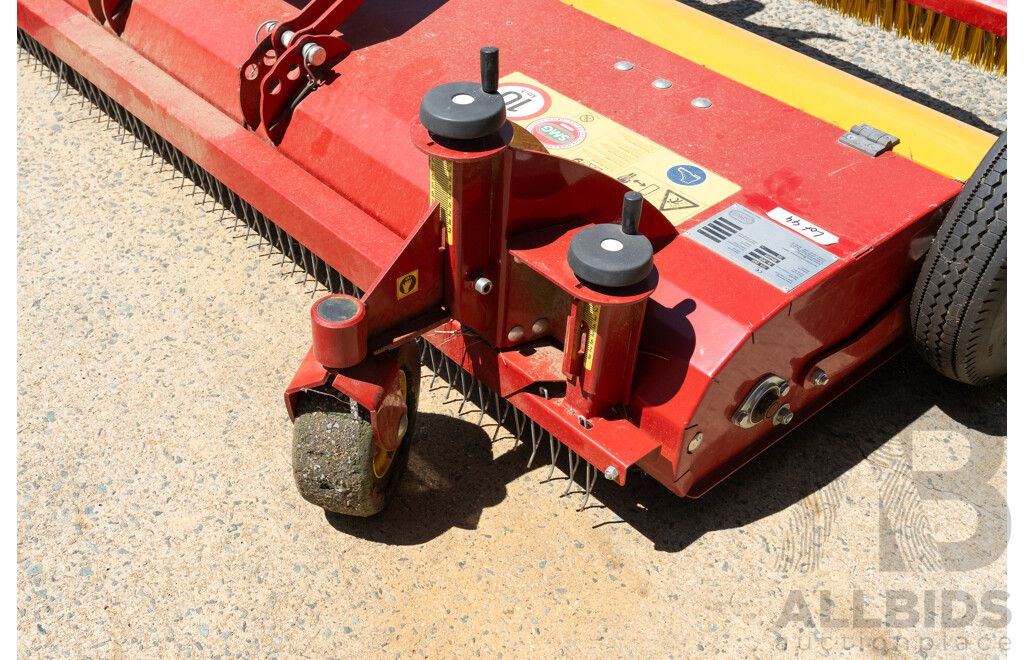 05/2013 SMG TurfCare TCA2000 Artificial Turf Cleaner