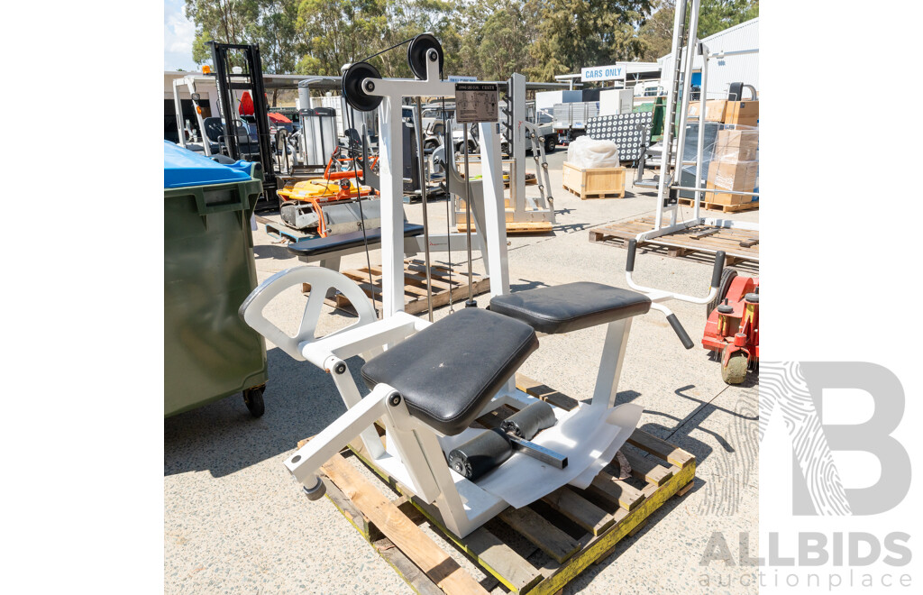 Calgym Commerical Cable Lying Leg Curl