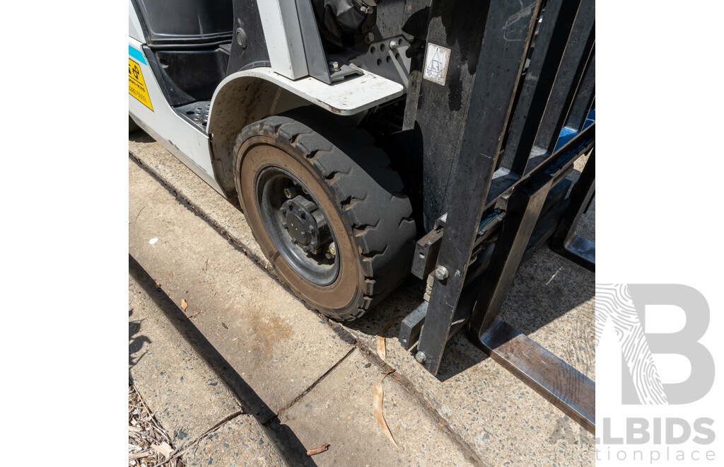 06/2019 Nissan Unicarriers P1F2A25DU 2.5 Tonne Forklift - LPG & Petrol