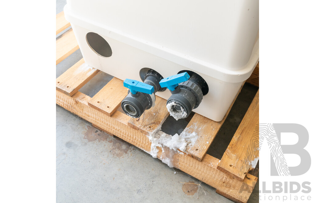 I-SOPOD Floatation Tank & Plant Room