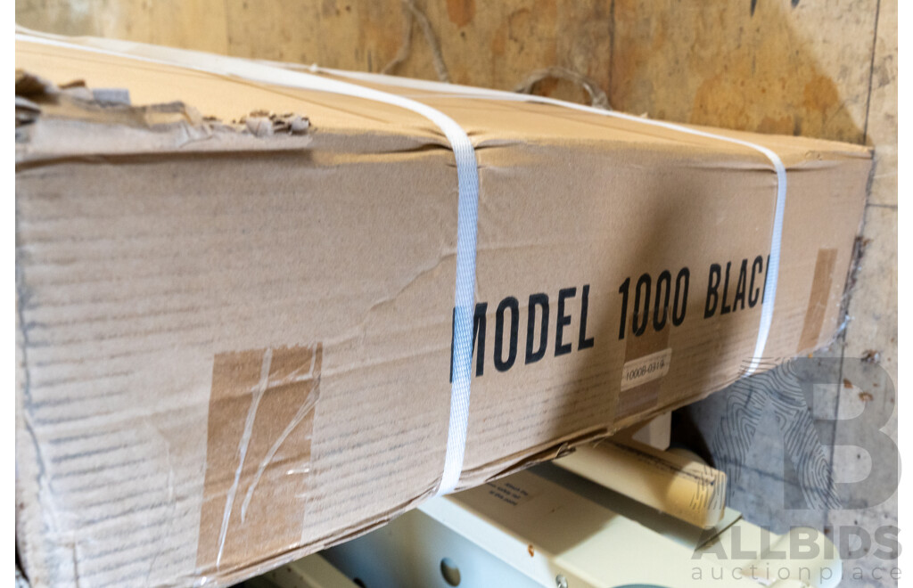 Seton Australia Examination Couch 1000 Black - Brand New