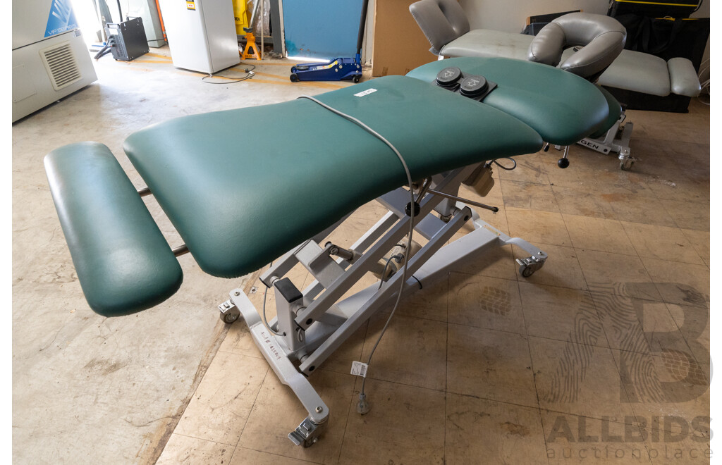 Athlegen Electric Body Work Table Green