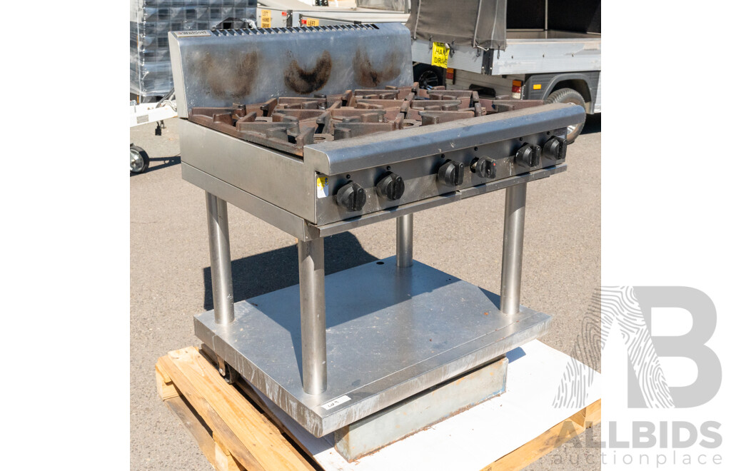 Moffatt 6 Burner Commerical Stainless Steel Cooktop on Bench