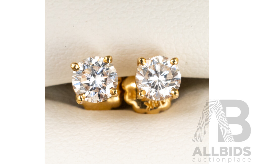 18ct Yellow Gold Solitaire Stud Earrings - 2.15gms