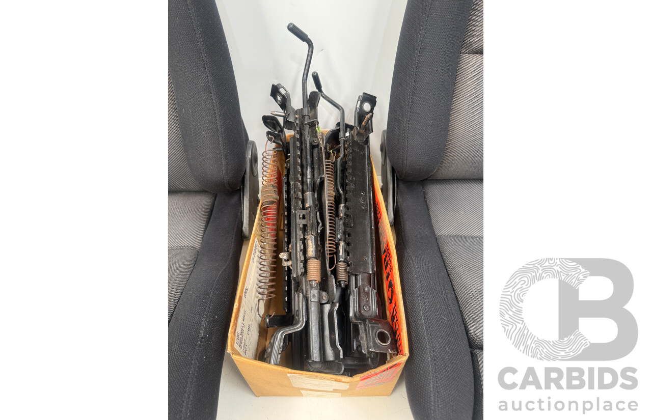 Recaro Set of 2 Racing Recliner Seats & Bolt Rails