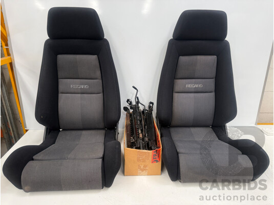 Recaro Set of 2 Racing Recliner Seats & Bolt Rails