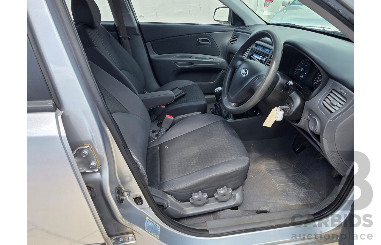 6/2007 Kia RIO EX JB 4d Sedan Silver 1.6L